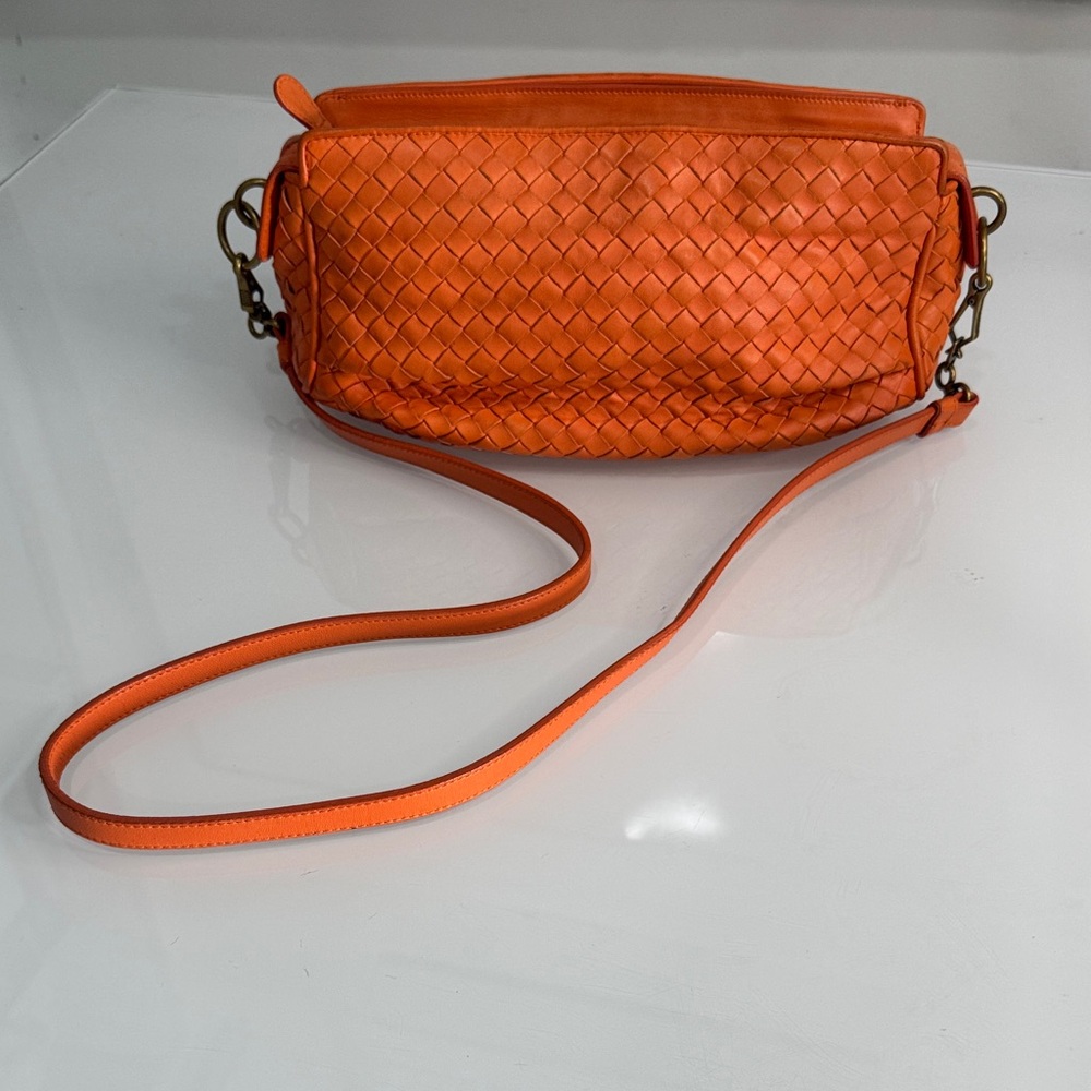 Bottega Veneta Nodini Crossbody Bag – Orange Intrecciato Leather, Suede Interior